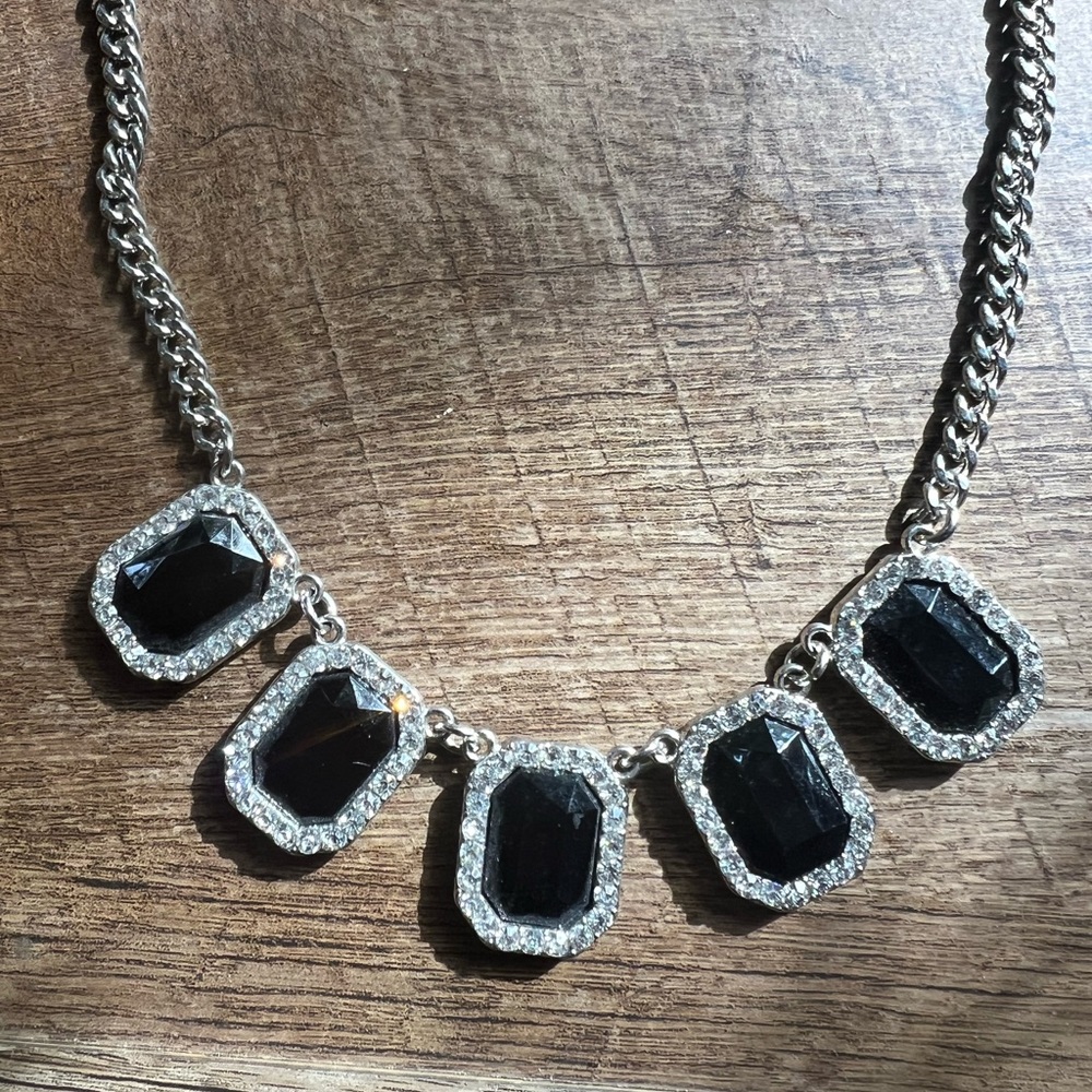 Beautiful Fashion Necklace ✨